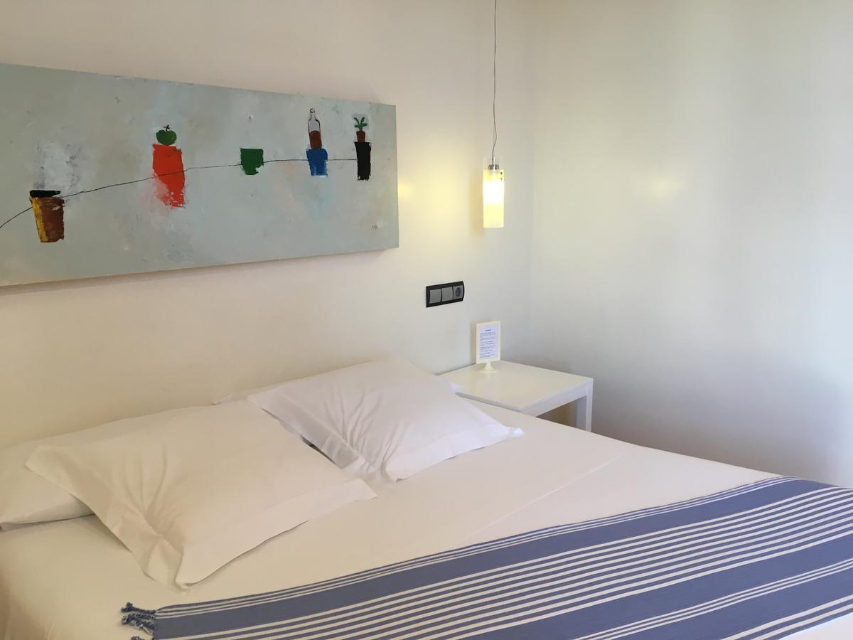 Hotel Nochendi Onís エクステリア 写真